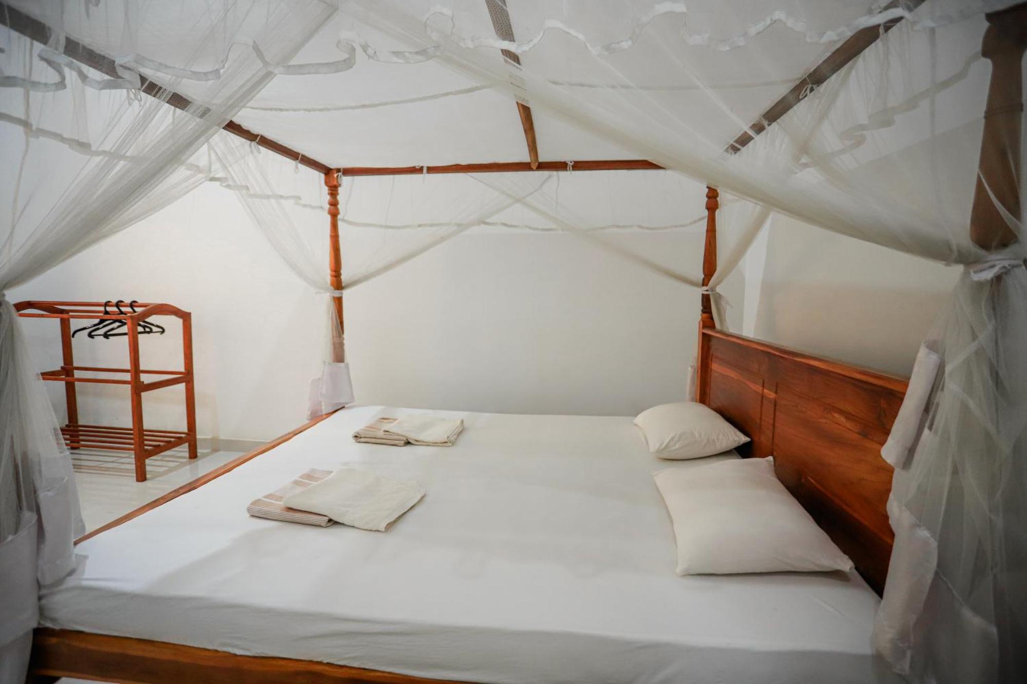 Serene Home Stay Udawalawe Kültér fotó