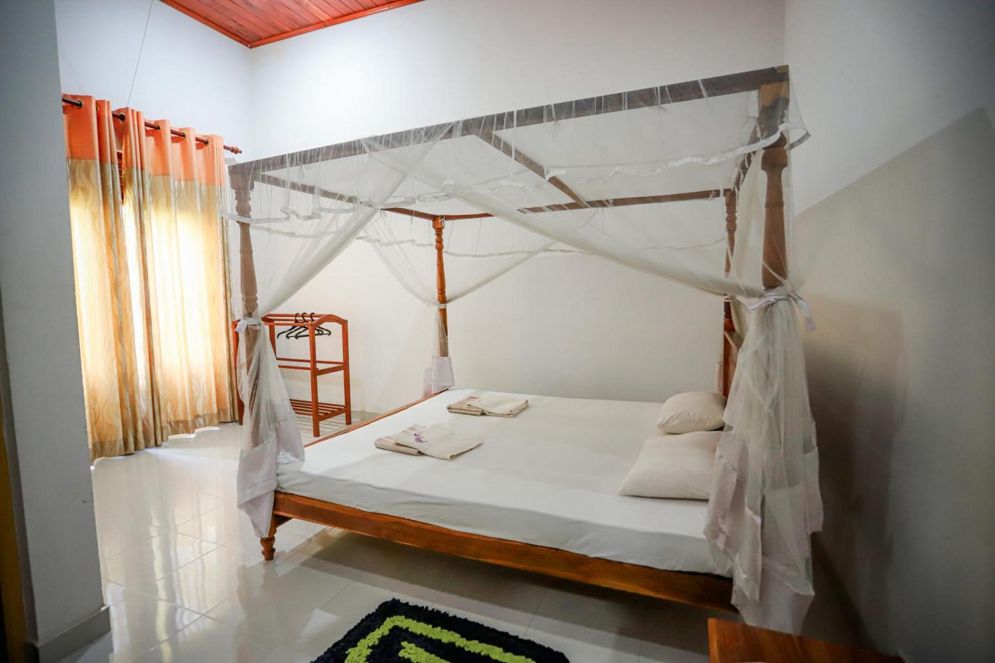 Serene Home Stay Udawalawe Kültér fotó